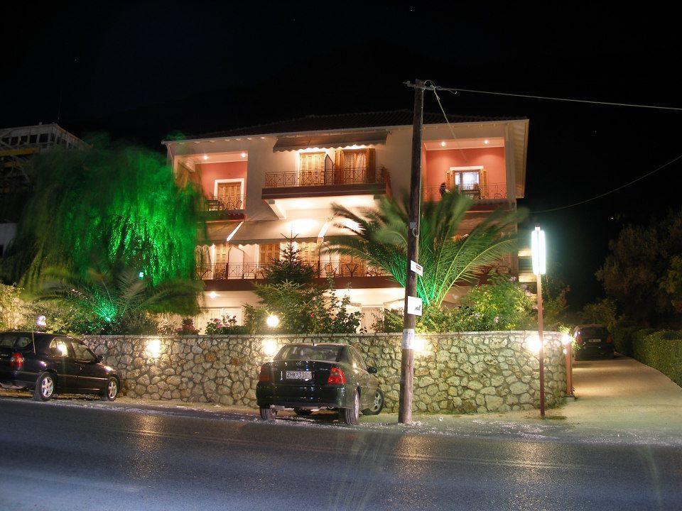 ניקיאנה Christianna Studios מראה חיצוני תמונה